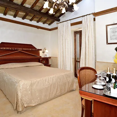 Otel Pantheon Roma