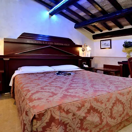 Otel Pantheon Roma