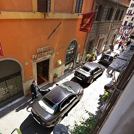 Otel Pantheon 4*