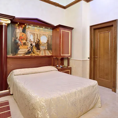 Pantheon Hotel