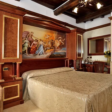 Pantheon Hotel