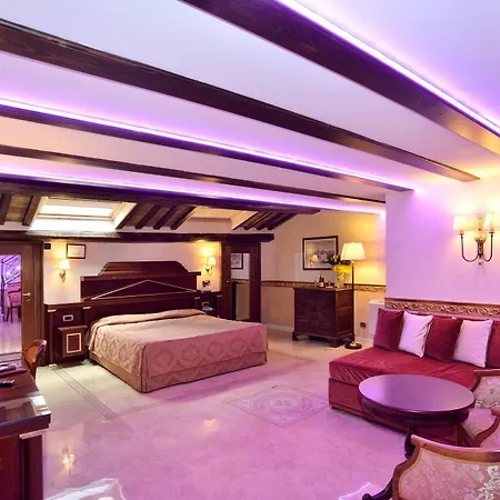 Pantheon Hotel