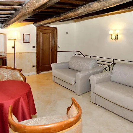 Hotel Pantheon